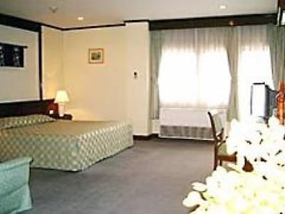 Holiday Mansion Hotel Bangkok Ngoại thất bức ảnh
