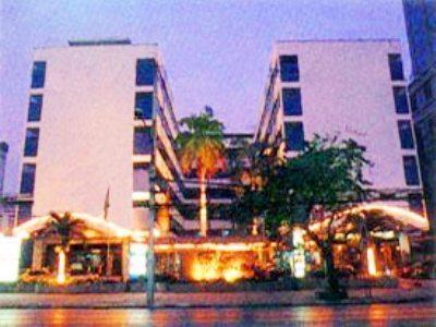 Holiday Mansion Hotel Bangkok Ngoại thất bức ảnh